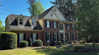335 Trowbridge Lane, Lawrenceville, GA 30043