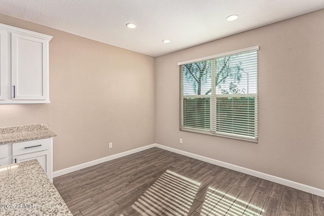 707 W HARTFORD Avenue, Phoenix, AZ 85023