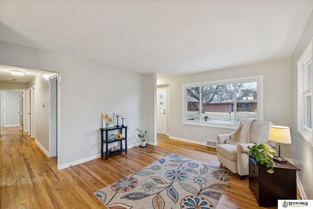 4345 Van Dorn Street, Lincoln, NE 68506