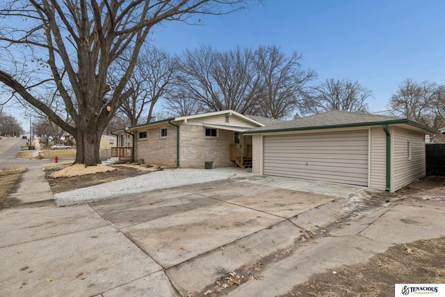 4345 Van Dorn Street, Lincoln, NE 68506