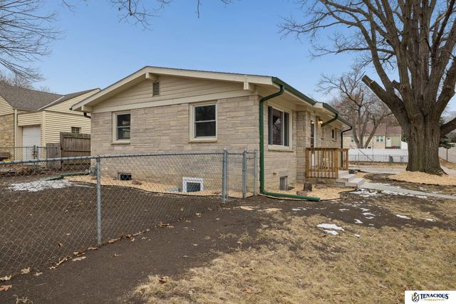 4345 Van Dorn Street, Lincoln, NE 68506