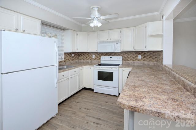 6242 Old Pineville Road A, Charlotte, NC 28217