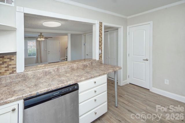 6242 Old Pineville Road A, Charlotte, NC 28217