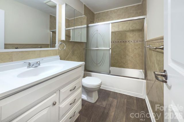 6242 Old Pineville Road A, Charlotte, NC 28217