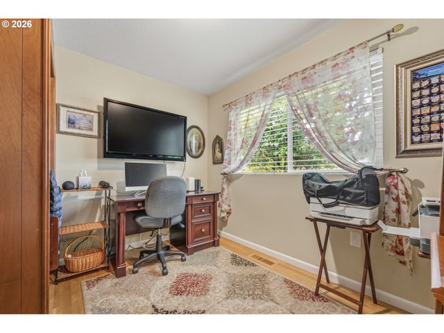 15935 Sw ROYALTY Pkwy, King City, OR 97224
