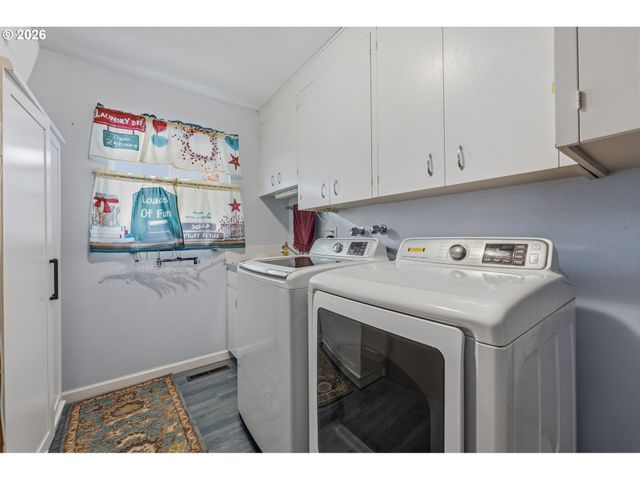 15935 Sw ROYALTY Pkwy, King City, OR 97224
