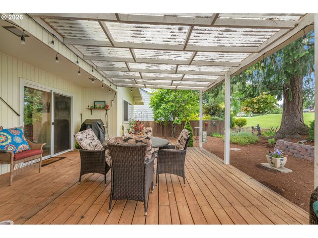15935 Sw ROYALTY Pkwy, King City, OR 97224