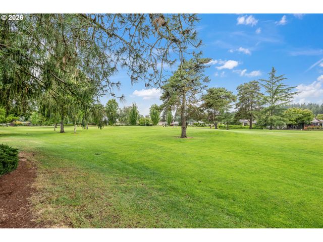 15935 Sw ROYALTY Pkwy, King City, OR 97224