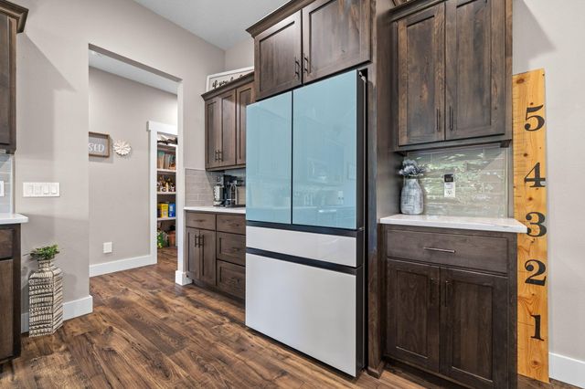 2127 N Bradbury Lane, Ozark, MO 65721