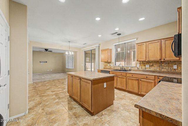 8711 N 182ND Lane, Waddell, AZ 85355