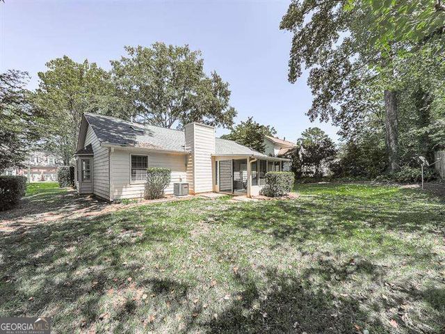 650 Radford Circle, Woodstock, GA 30188