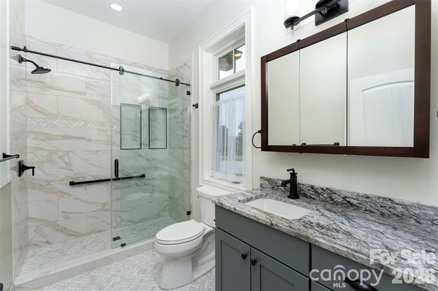 326 Golden Valley Drive, Hendersonville, NC 28792