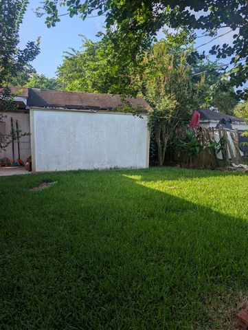 11302 Sageheather Drive, Houston, TX 77089