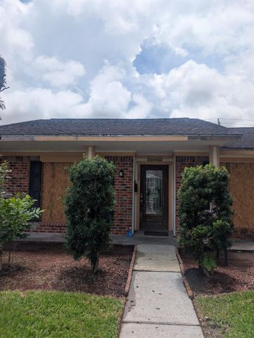 11302 Sageheather Drive, Houston, TX 77089