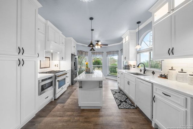 35 Galleria, San Antonio, TX 78257