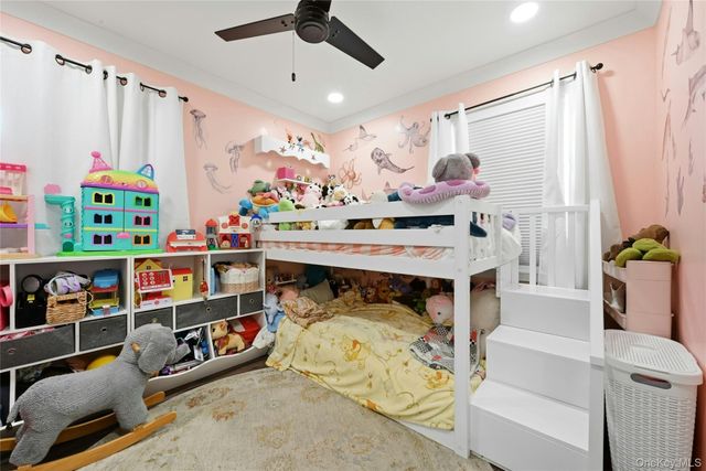 418 Old Farmingdale Road, West Babylon, NY 11704