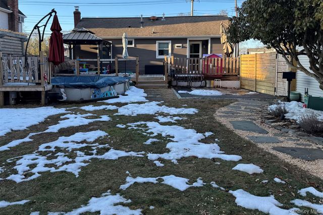 418 Old Farmingdale Road, West Babylon, NY 11704