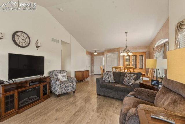 4315 Outlook Boulevard U, Pueblo, CO 81008