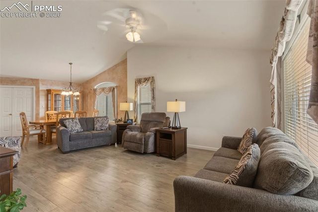 4315 Outlook Boulevard U, Pueblo, CO 81008