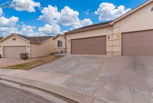 4315 Outlook Boulevard U, Pueblo, CO 81008