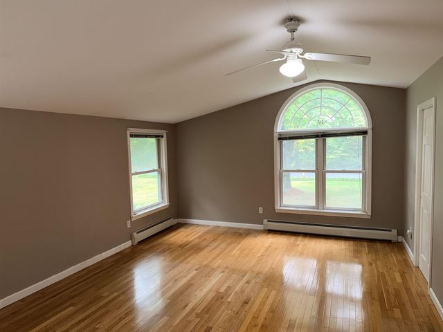 18 Windsor Drive, Amherst, NH 03031