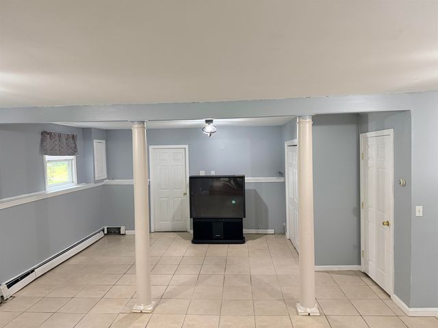 18 Windsor Drive, Amherst, NH 03031