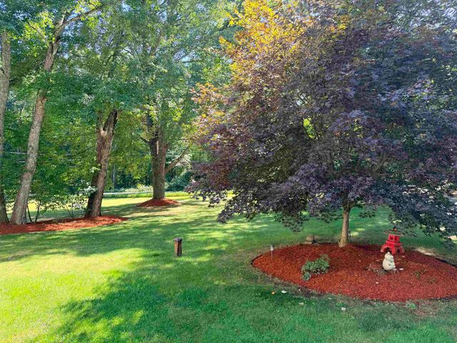 18 Windsor Drive, Amherst, NH 03031