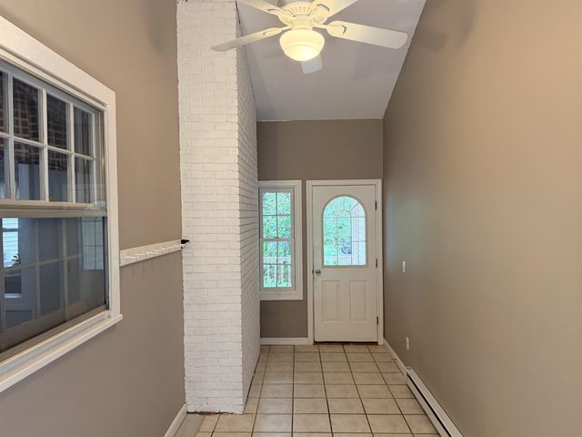 18 Windsor Drive, Amherst, NH 03031