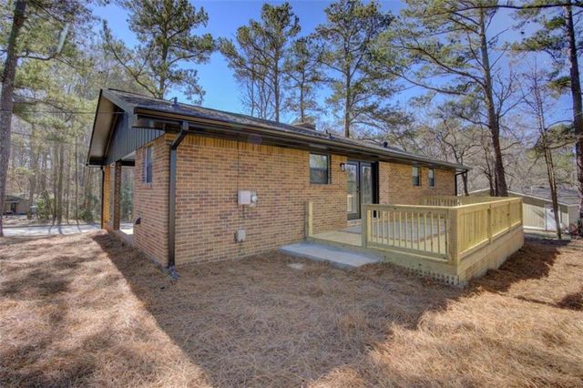 7225 Pineneedle Drive, Covington, GA 30014