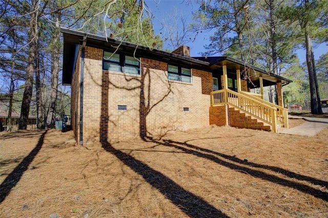 7225 Pineneedle Drive, Covington, GA 30014