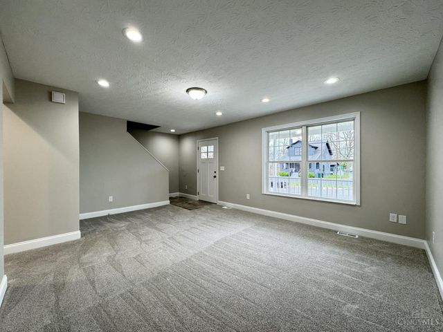 5426 Whetsel Avenue, Cincinnati, OH 45227