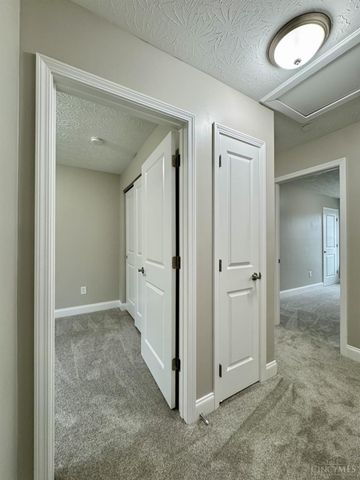 5426 Whetsel Avenue, Cincinnati, OH 45227