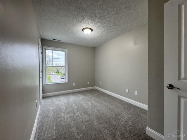 5426 Whetsel Avenue, Cincinnati, OH 45227