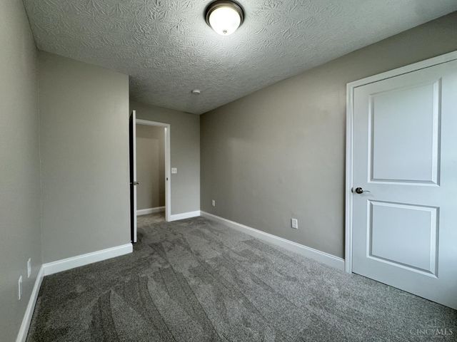 5426 Whetsel Avenue, Cincinnati, OH 45227