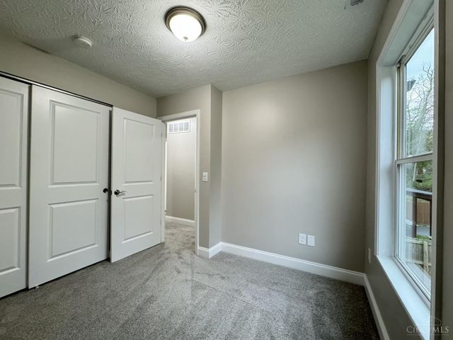 5426 Whetsel Avenue, Cincinnati, OH 45227