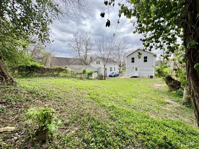 5426 Whetsel Avenue, Cincinnati, OH 45227