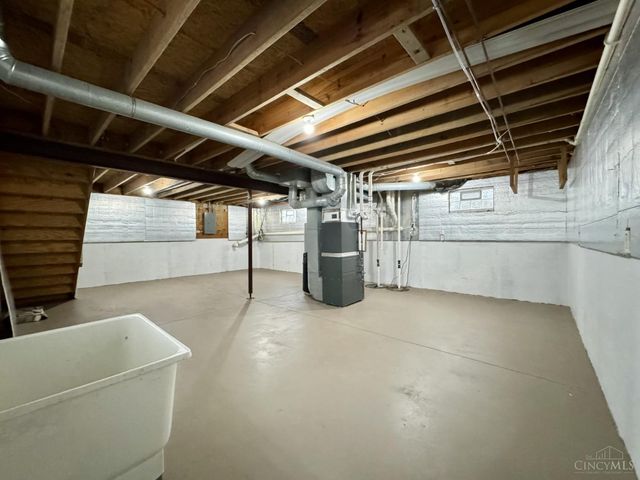 5426 Whetsel Avenue, Cincinnati, OH 45227