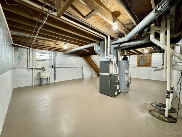5426 Whetsel Avenue, Cincinnati, OH 45227