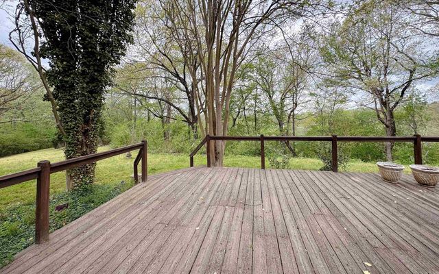 912 Nottingham Court, Benton, AR 72019