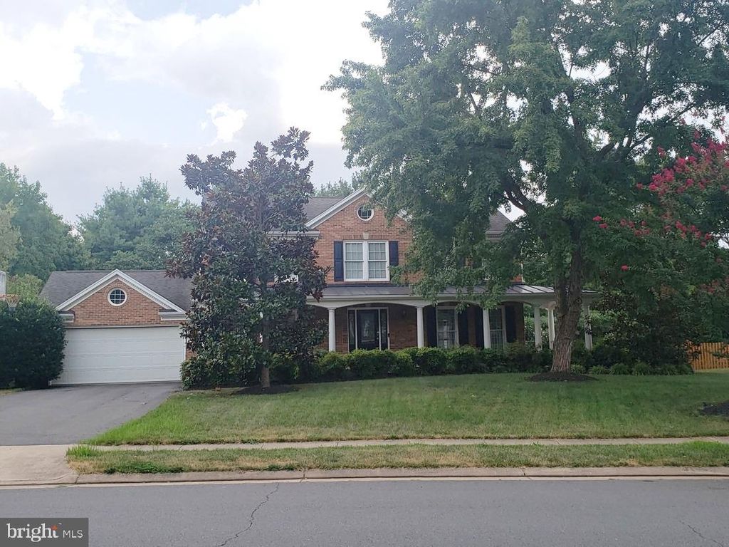 21326 THIMBLEWEED CT, Ashburn, VA 20147