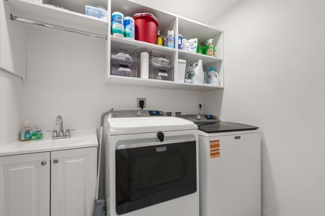 80 Verndale St 80, Brookline, MA 02446