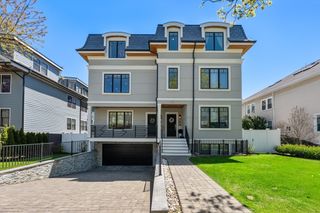 80 Verndale St 80, Brookline, MA 02446