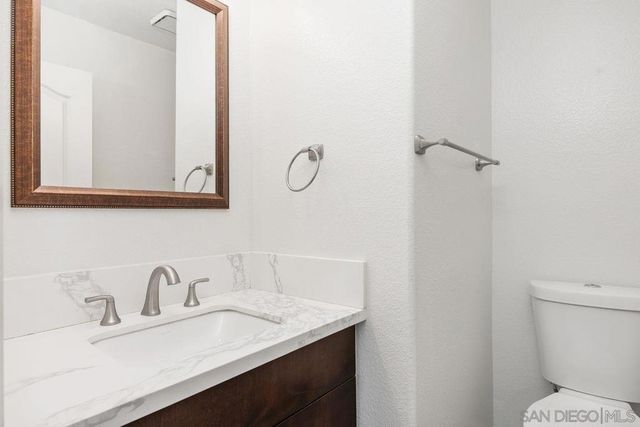 1878 Matin Cir 135, San Marcos, CA 92069