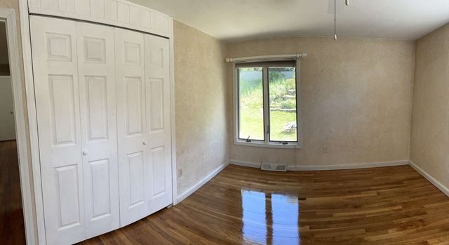 15 Wenonah Dr, Ludlow, MA 01056