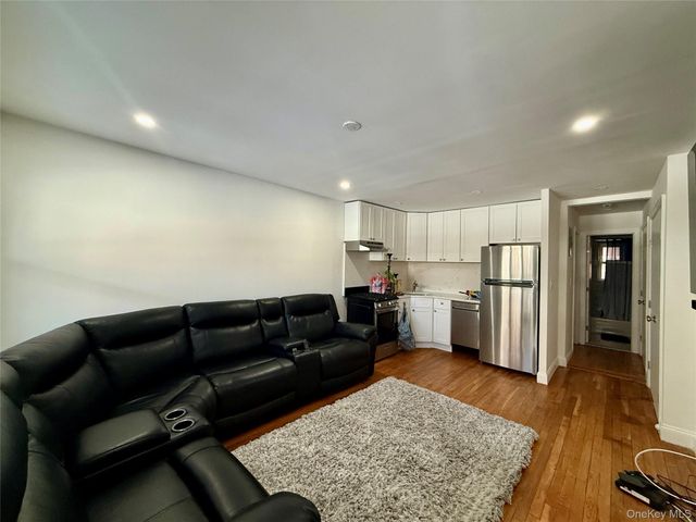 765 Shore Road 1N, Long Beach, NY 11561