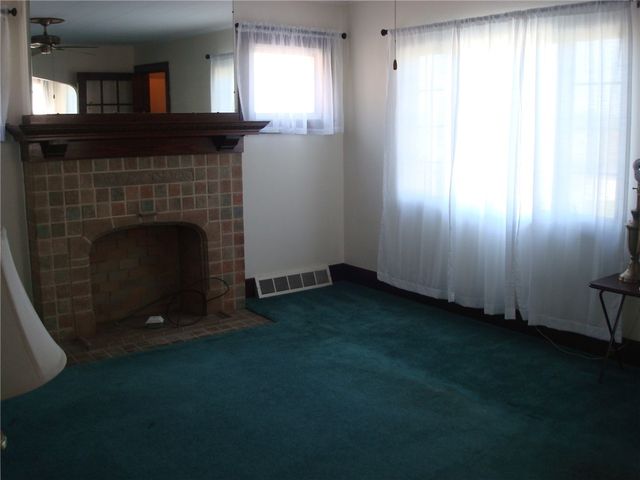 133 Mifflin St, Whitaker, PA 15120