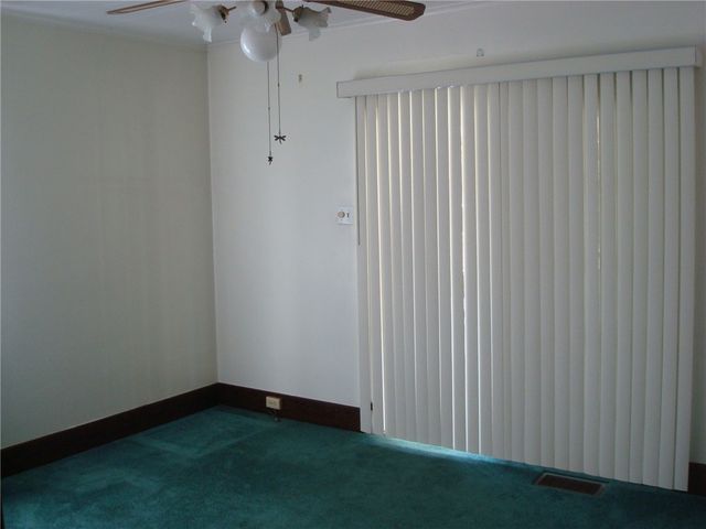 133 Mifflin St, Whitaker, PA 15120