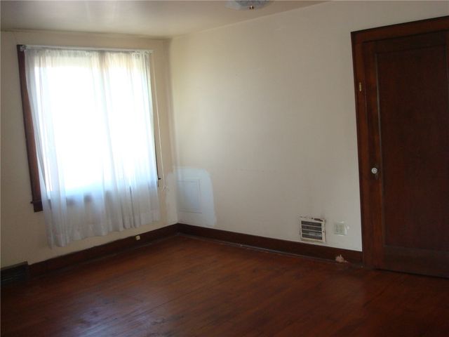 133 Mifflin St, Whitaker, PA 15120