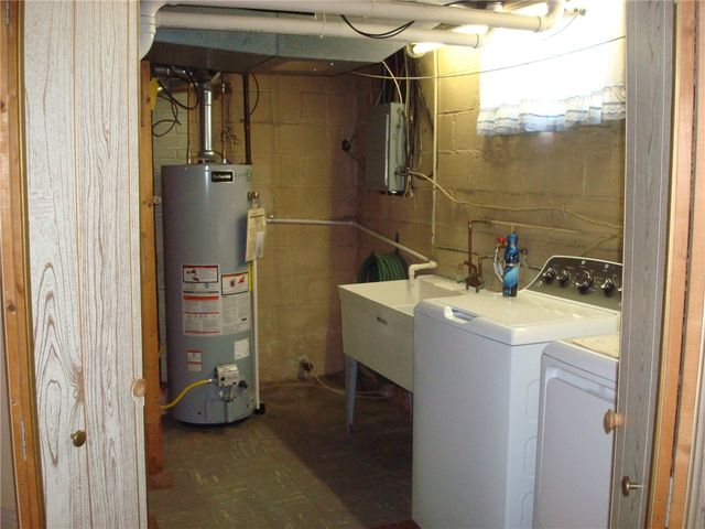 133 Mifflin St, Whitaker, PA 15120