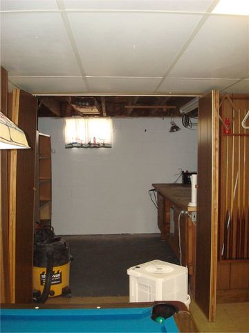 133 Mifflin St, Whitaker, PA 15120